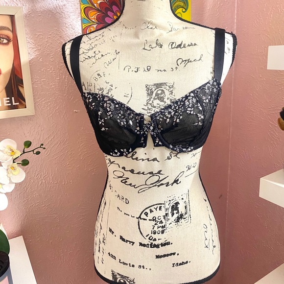 Victoria's Secret Other - Victoria secret mesh bra